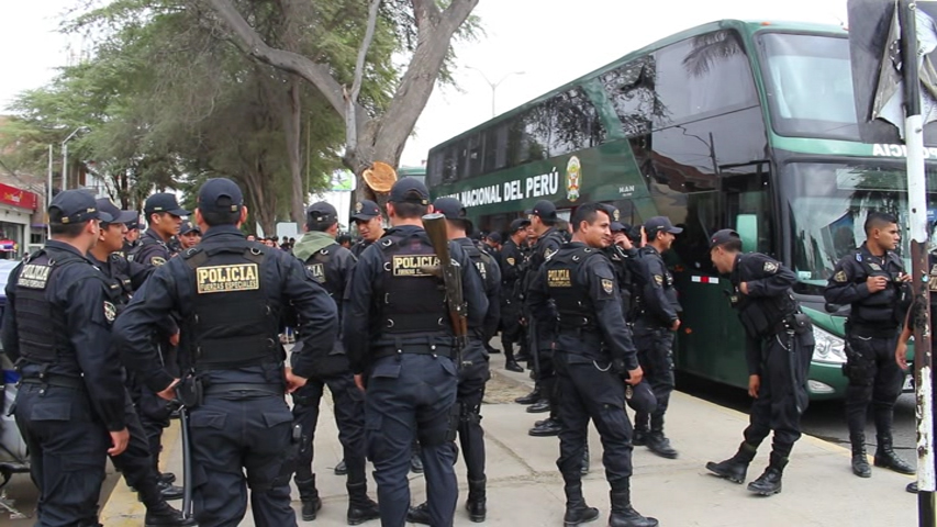policia para desalojo