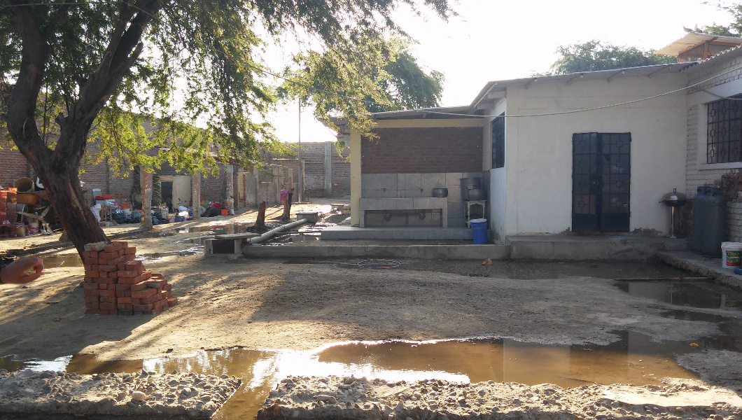 hogar niñas inundado ok