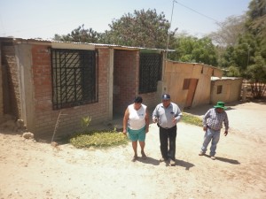 Recorren quebrada antes de reubicación