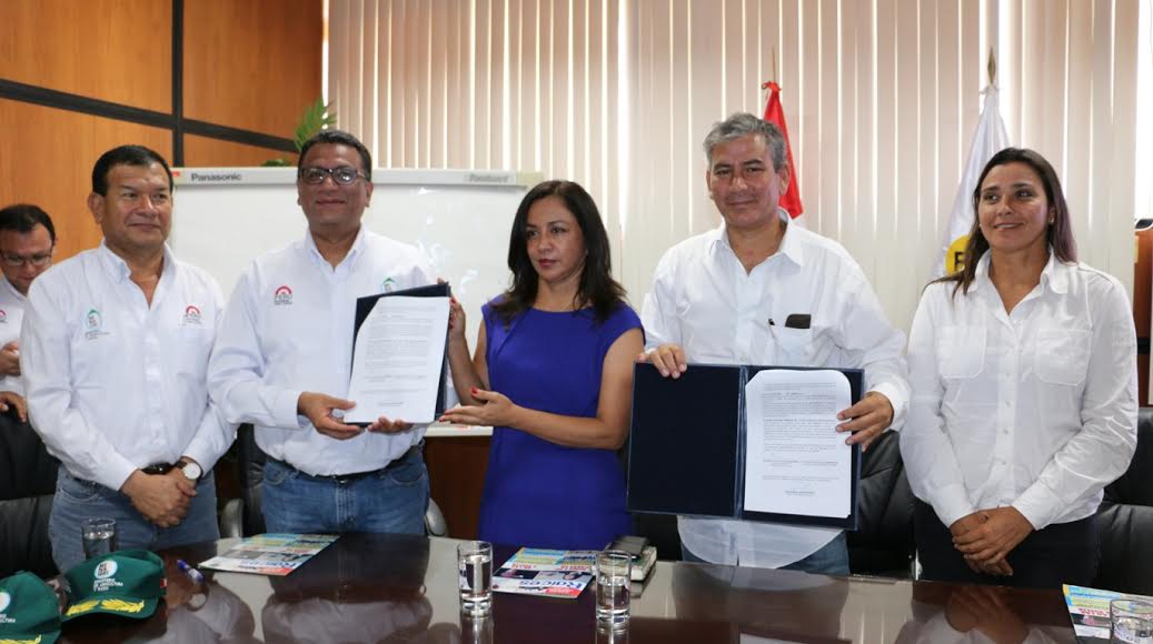 firma convenio Vilcazán