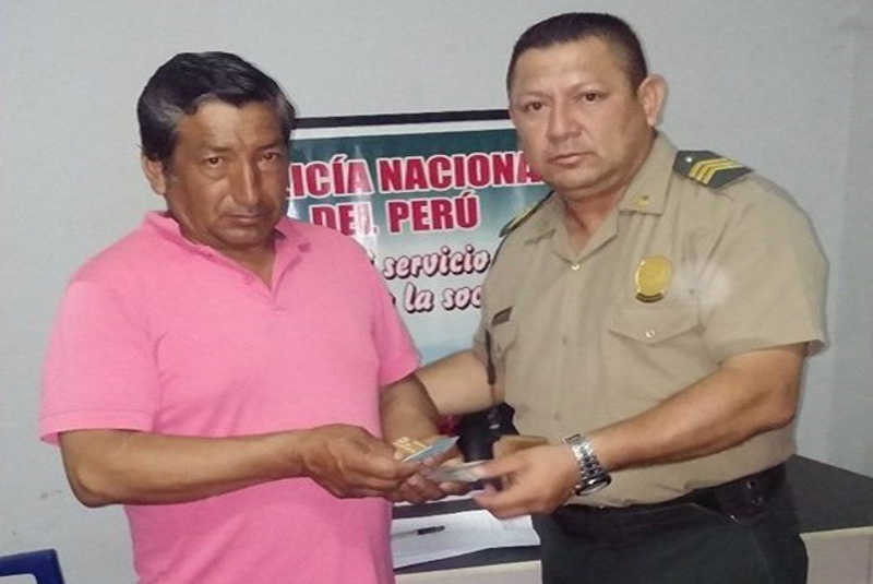 policia billetera 2