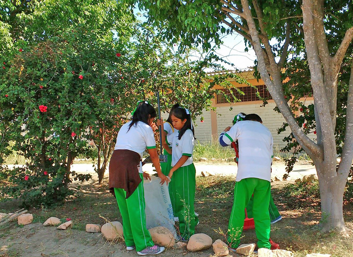 alumnos tambogrande