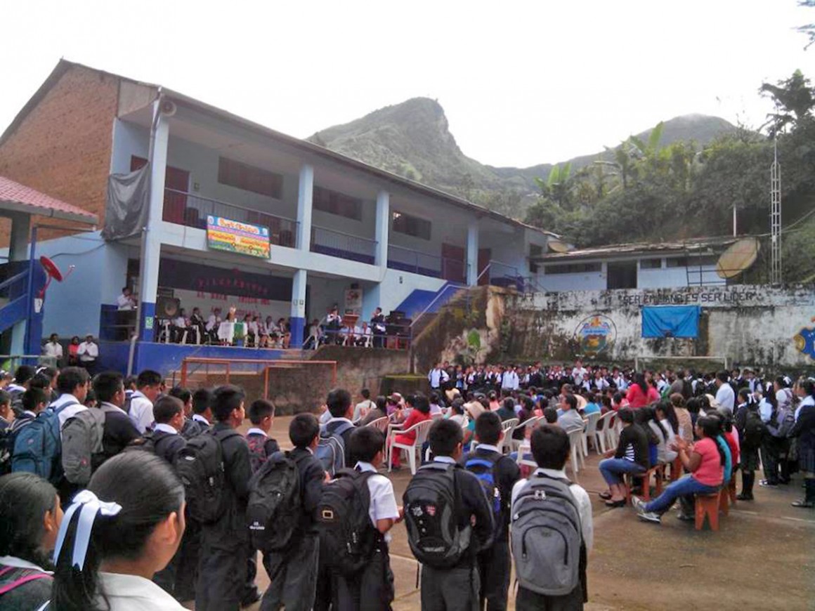 colegio Emilio Espinoza