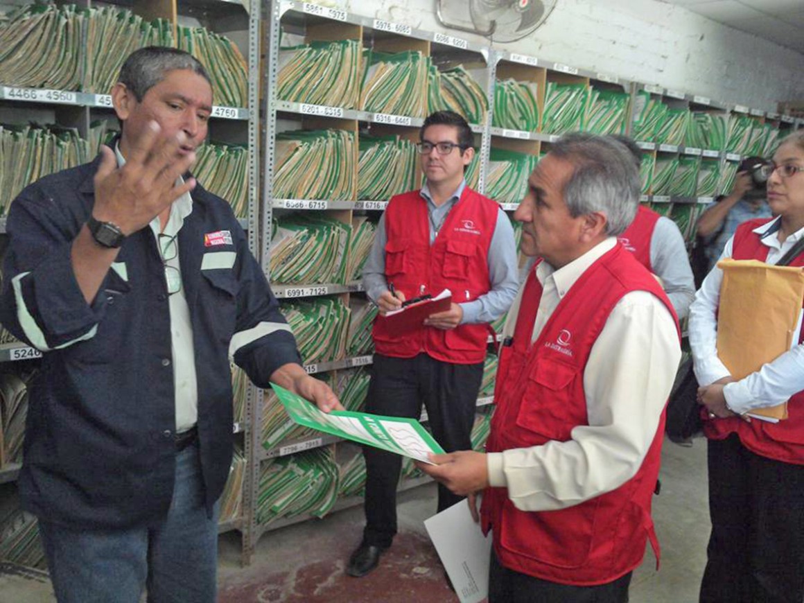 inspeccionan centro de salud
