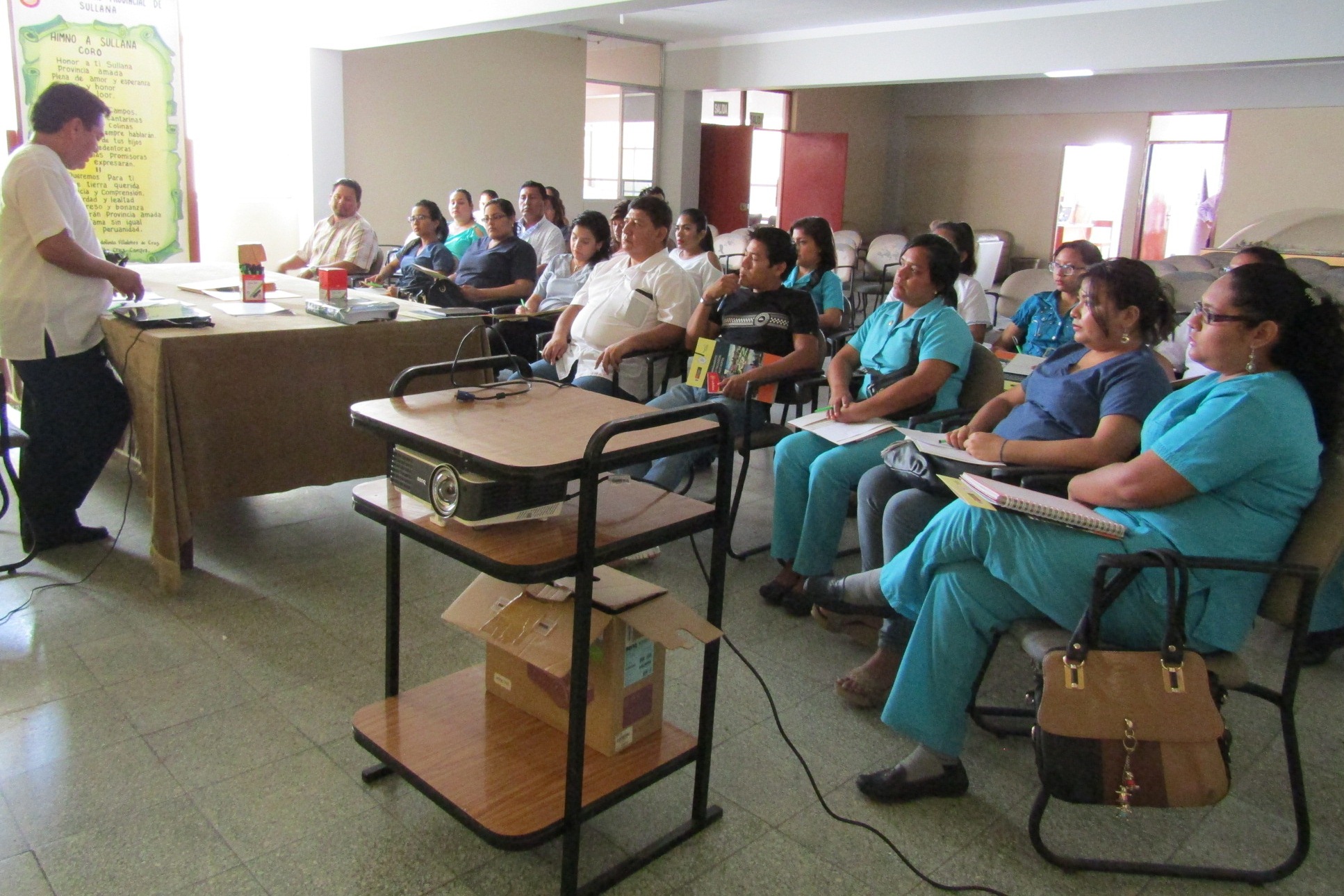 capacitan-personal-para-el-centro-de-salud-mental-comunitario