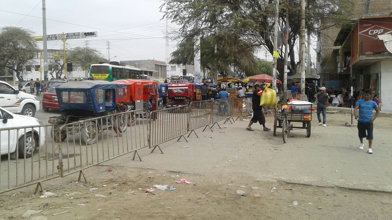 mercado de Piura