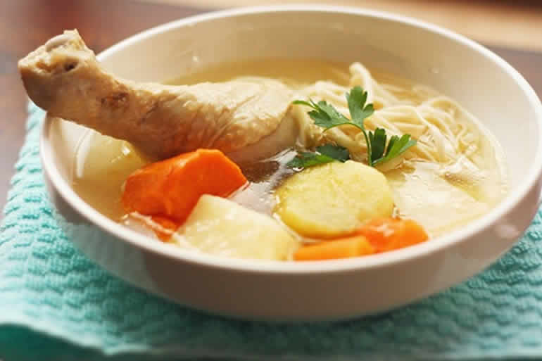 sopa-de-pollo