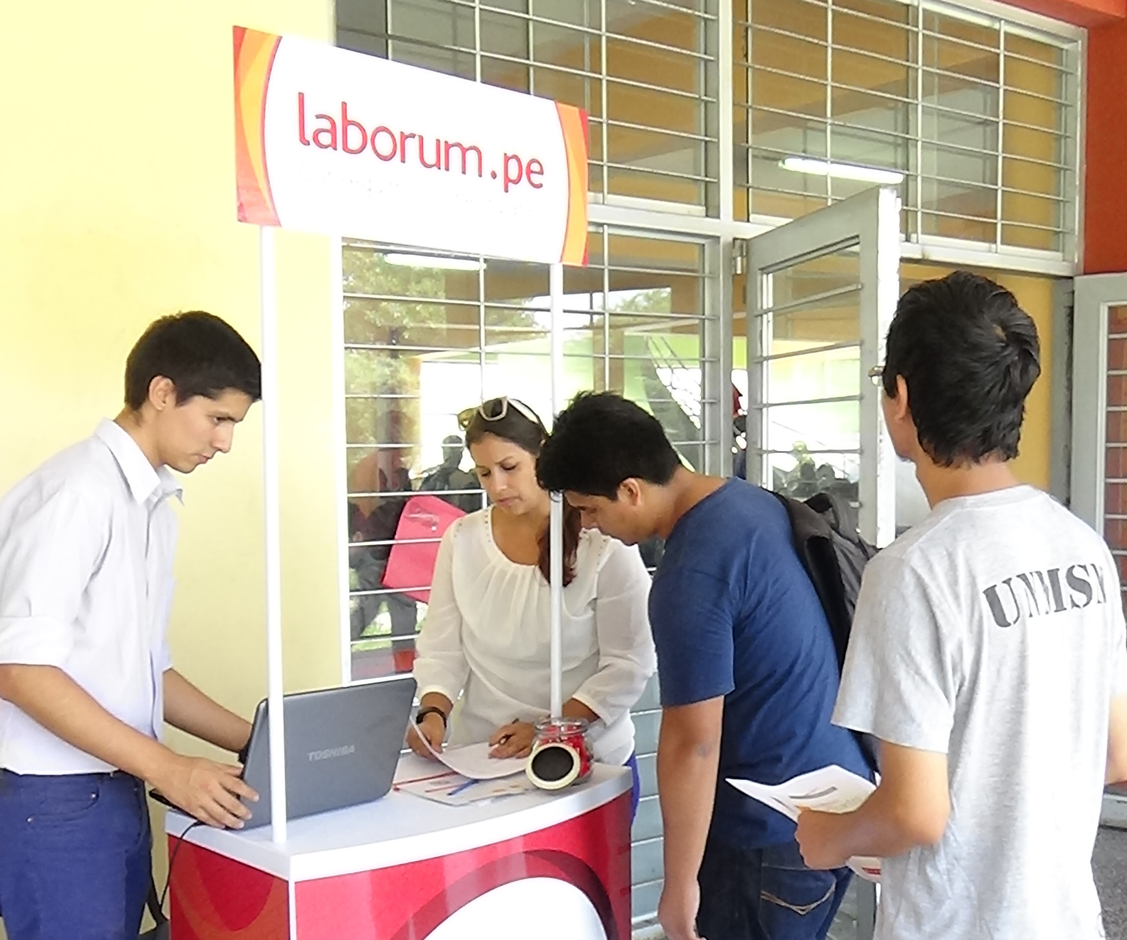 LABORUM 01
