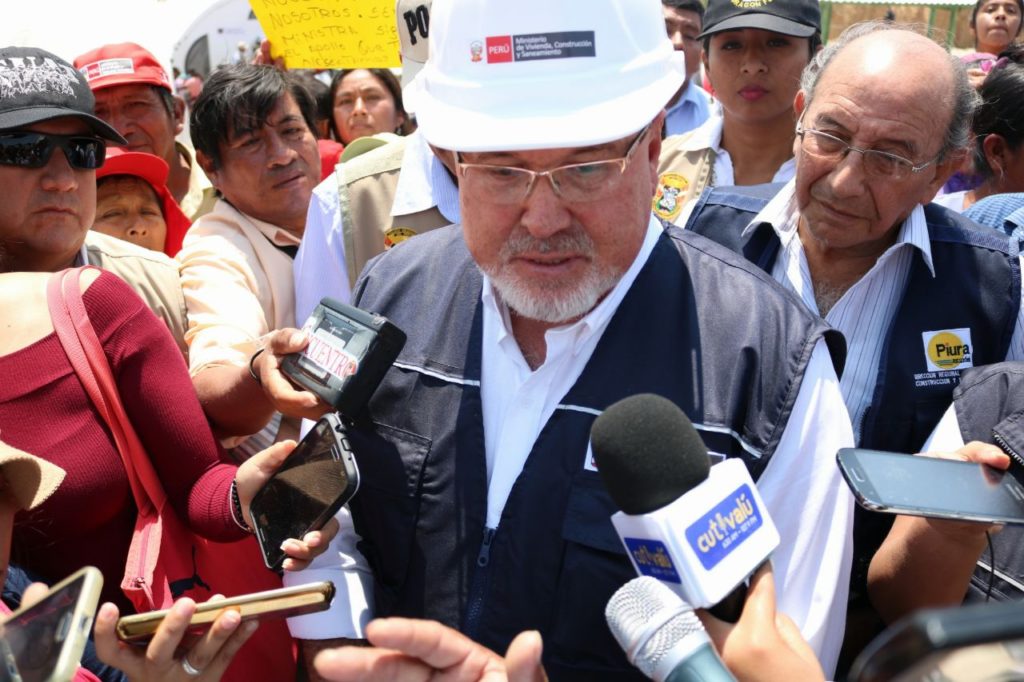 Ministro de Vivienda Carlos Bruce, en su primera visita a Piura