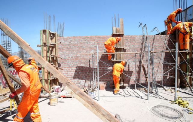 construcción ya
