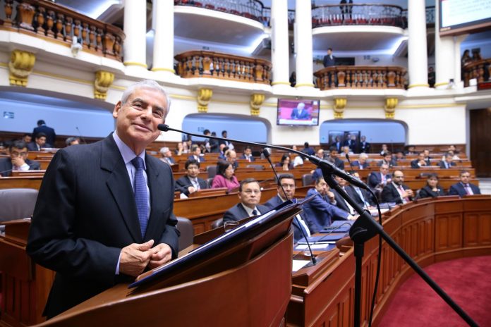 cesar-villanueva-congreso