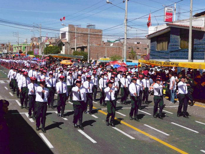 desfile-fiestas-patrias
