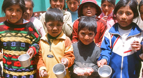 niñ@s pobres Perú