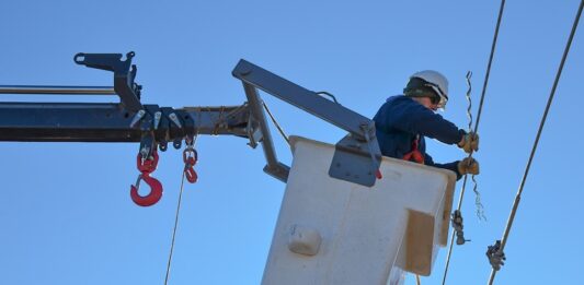 Cortarán el servicio eléctrico en todos los distritos de Morropón y Huancabamba