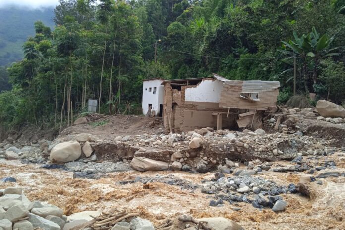 Cenepred: más de medio millón de piuranos están en riesgo por huaicos e inundaciones