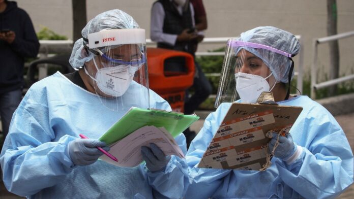 pacientes-dados-alta-coronavirus-cuartoscuro