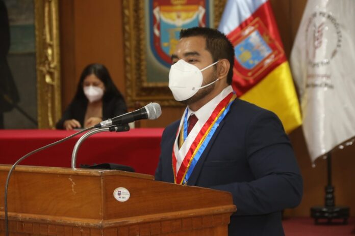 juan manuel reyes decano periodistas piura