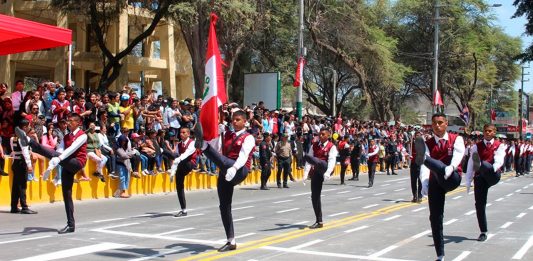 Cierran Av. San Martín por desfile escolar regional este 24 de julio
