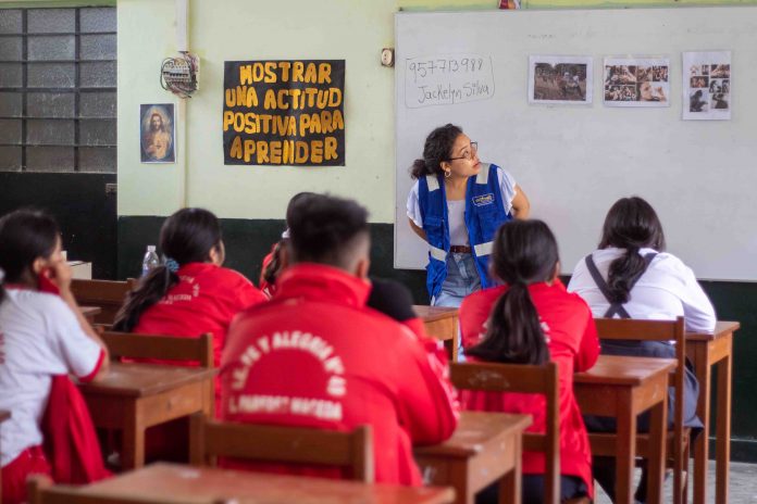 Cutivalu_Pacasmayo_Adolescentes_Fe_y_Alegría_49_riesgos_sociedad_