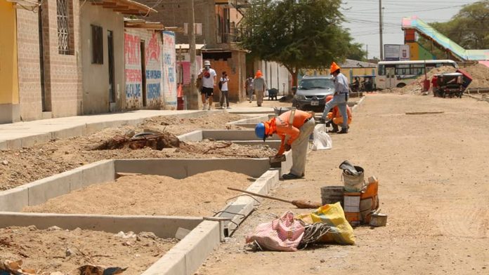 Obras en AAHH