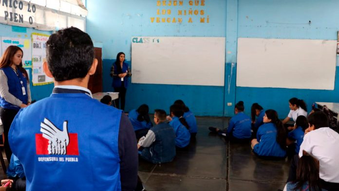 Defensoría en Colegio