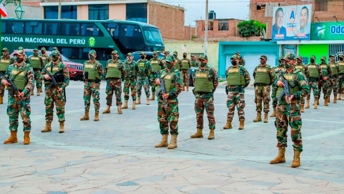 Policía Dinoes