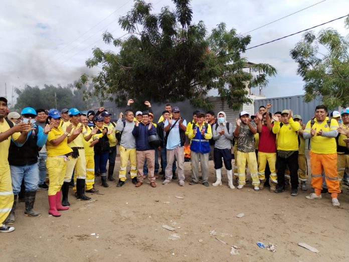 Piura: Trabajadores de limpieza paralizarán sus labores por falta de pagos