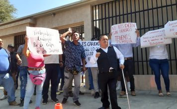 Trabajadores protestan en el PJ para exigir reposición laboral