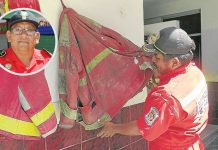 Bomberos voluntarios arriesgan su vida por falta de equipos de protección