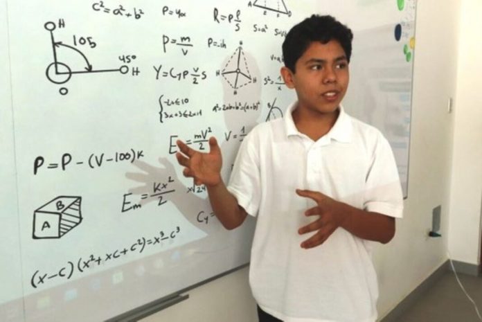yvan Estudiante piurano brilla en Olimpiada Nacional Escolar de Matemáticas 2023