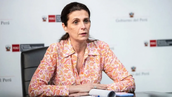 Hania-Pérez-de-Cuéllar Ministra Hania Pérez de Cuéllar responde tras investigación en su contra: “el que no la debe, no la teme”