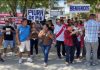 Piuranos protestan en el frontis de la Región Policial para exigir seguridad ciudadana