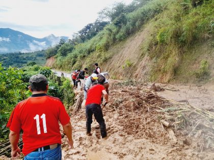 Pobladores de Ayabaca aislados por lluvias