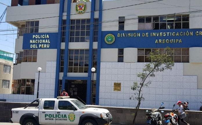 Exigen capturar a acusado de abusar y transmitir VIH a niño en Arequipa Exigen capturar a acusado de abusar y transmitir VIH a niño en Arequipa