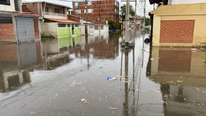 Vecinos de El Chilcal denuncian estafa en obra local y exigen la renuncia de la ministra Pérez