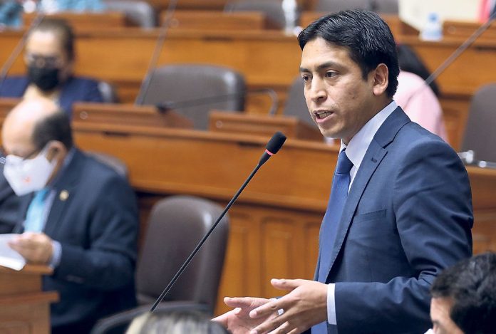 Juicio oral contra excongresista Freddy Díaz por presunta violación sexual iniciará el 8 de marzo Juicio oral contra excongresista Freddy Díaz por presunta violación sexual iniciará el 8 de marzo