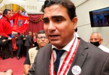 La FENUTSA anuncia que revocará al gobernador de Piura si el sector SALUD no mejora