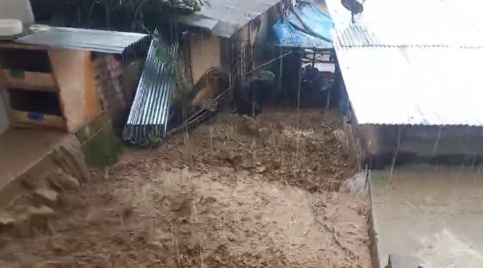 Ayabaca pide envío de maquinaria ante alarmante desborde de quebradas