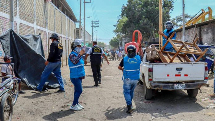 Erradican 10 chicheríos de la Zona Industrial de Piura