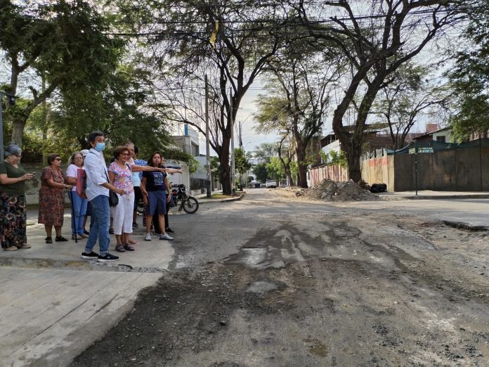 Vecinos de la Urb. Clark reportan el abandono del SARE de Asilo en Piura