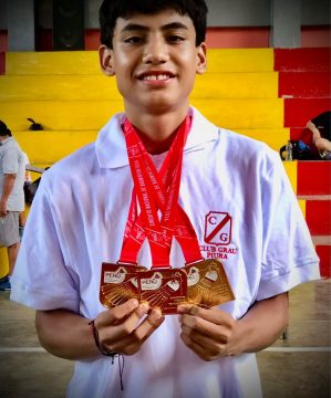 Salvador Araujo - Campeón de Badmington