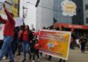 Trabajadores de ex Caja Sullana protestan para exigir sus derechos laborales