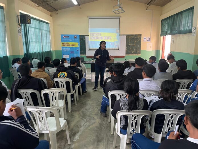 Estudiantes de Piura participarán en Concurso Regional de Debate Estudiantes de Piura participarán en Concurso Regional de Debate