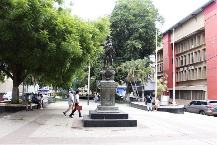 PLAZA 3 CULTURAS