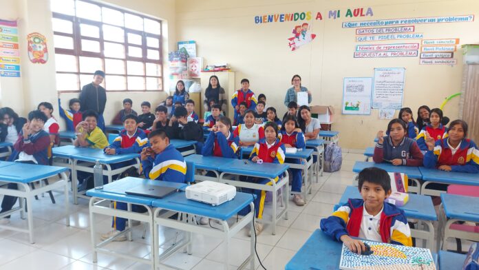 Estudiantes de la I.E. 20138 participan de una nueva sesión Estudiantes de la I.E. 20138 participan de una nueva sesión
