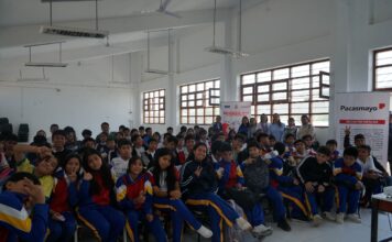 Estudiantes participan de nueva sesión del "cutting" en la I.E. 20138