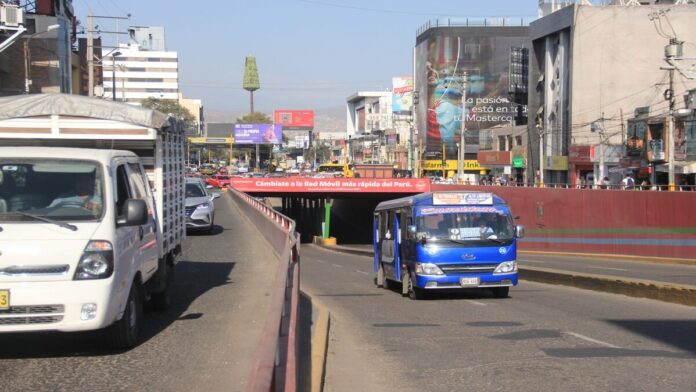Arequipa: Construirán óvalo en el cruce vial entre avenidas Ejército y Cayma para mejorar tránsito
