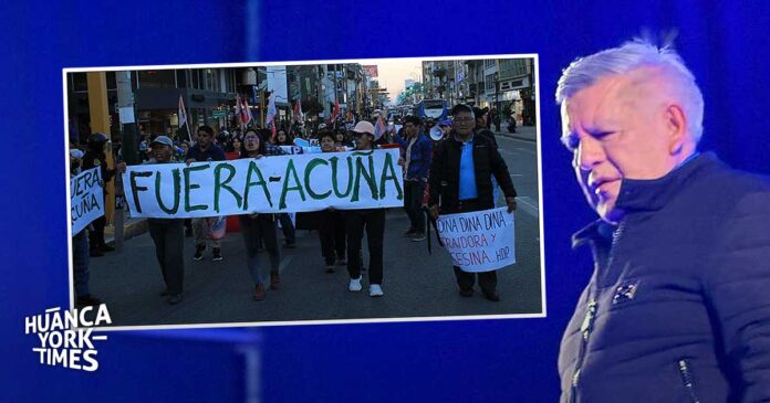 Colectivo de ciudadanos rechaza a César Acuña en Huancayo: “es lo mismo que Dina Boluarte”, le gritan
