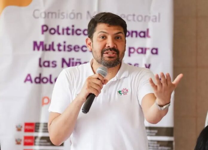 Loreto: Separan a funcionaria por maltrato a adolescente