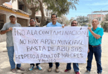 Vecinos de la avenida Santa Rosa protestan por más de 15 años de abandono vial